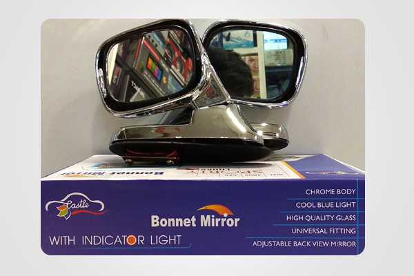 Bonut Mirror With Light